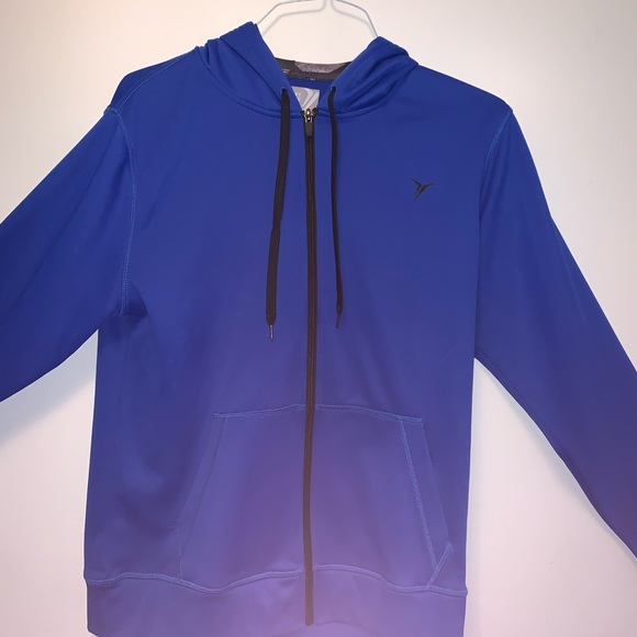 3 zip-up hoodies / jackets - Picture 6 of 12